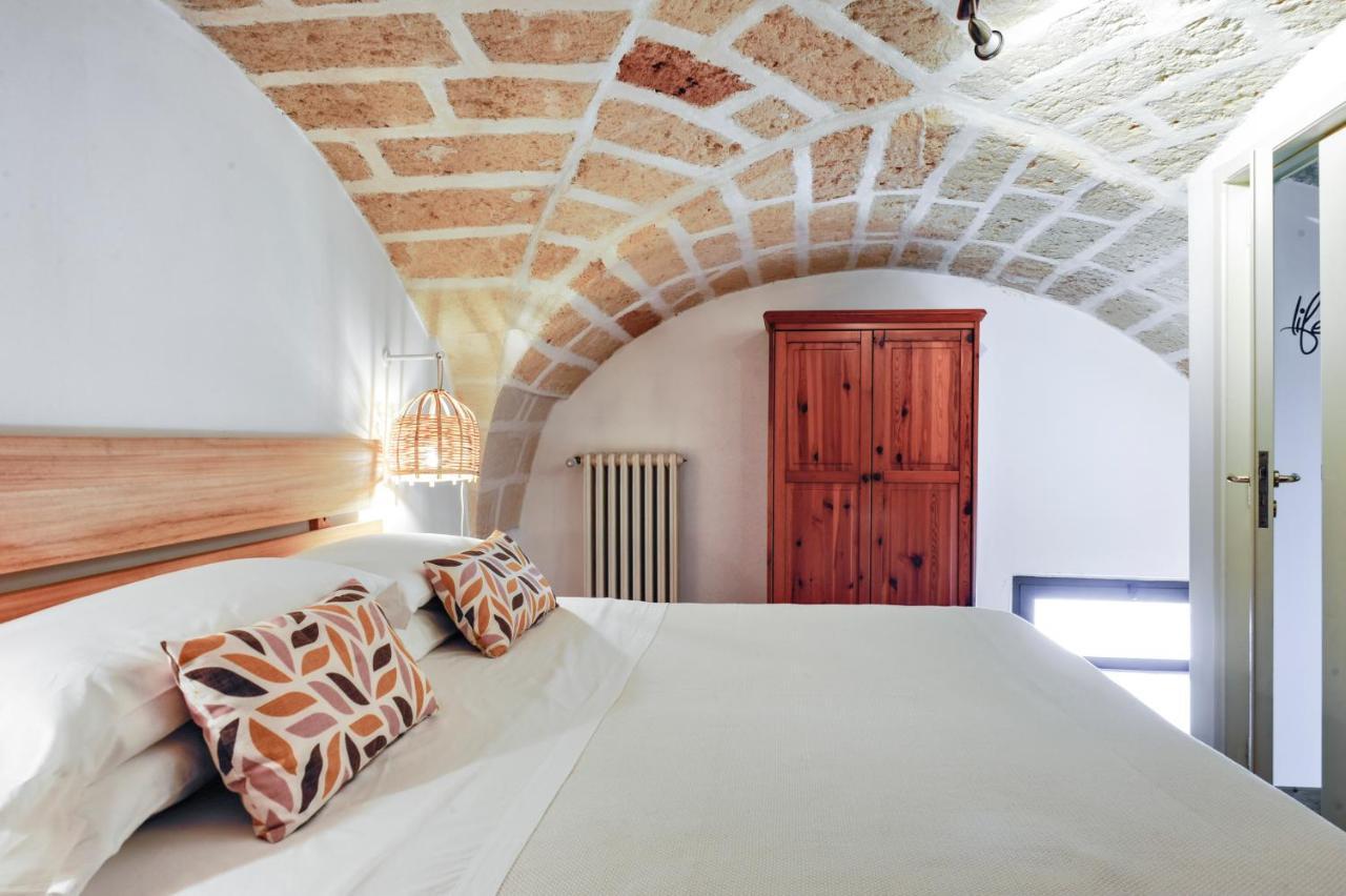 Castriota 19 - Jacuzzi Apartment Sit Lecce Zewnętrze zdjęcie